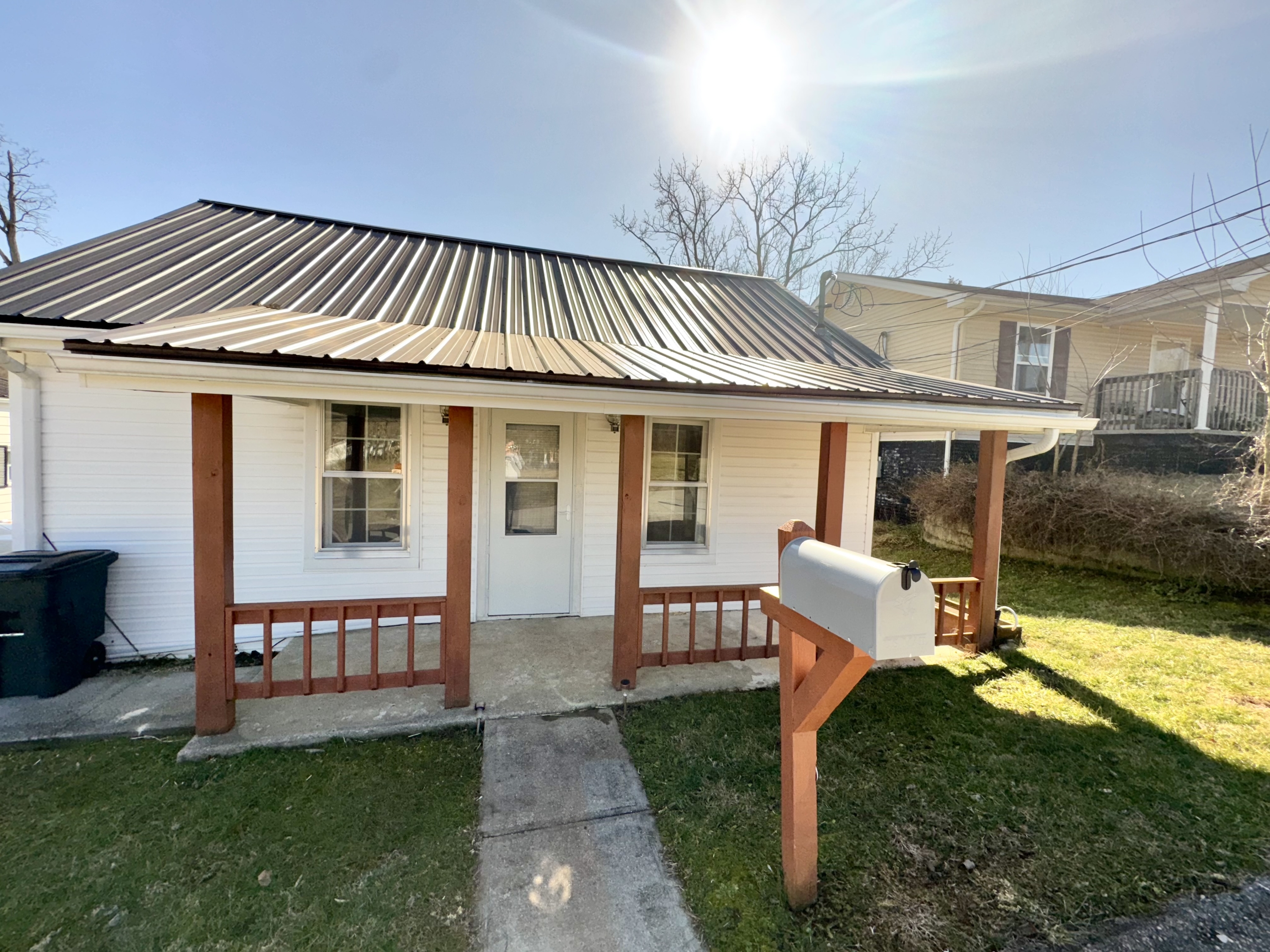 Property main image