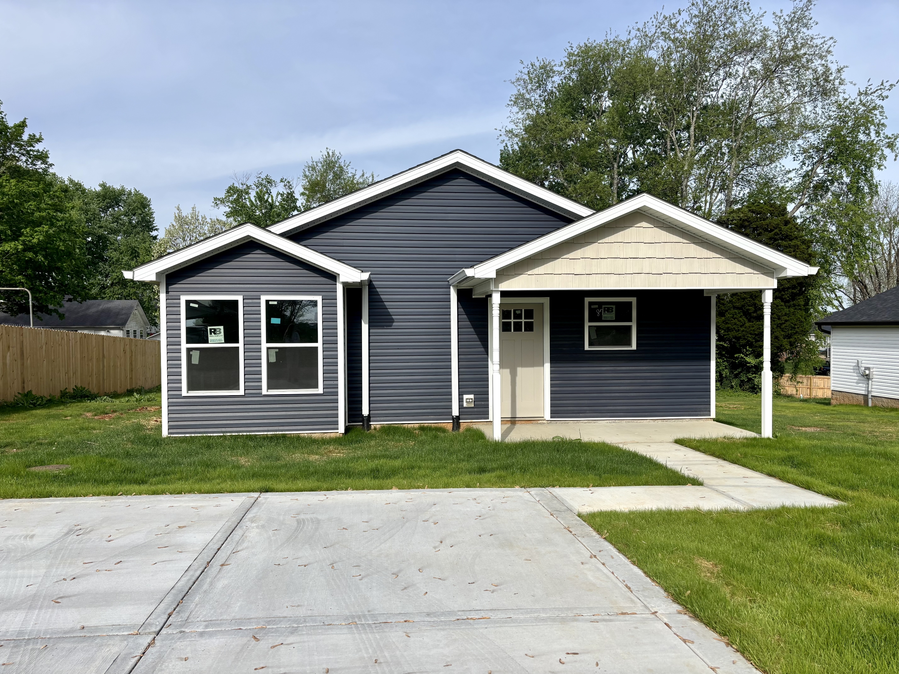 87 Bluegrass Road