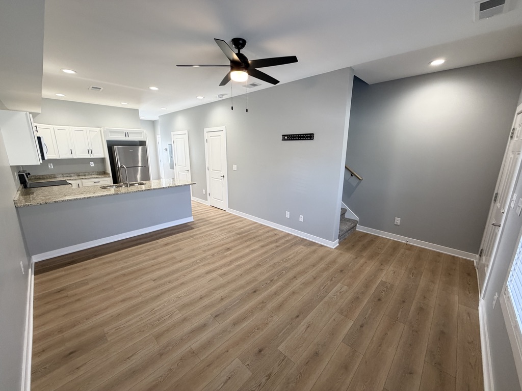 1635 Kentucky 1247 - A